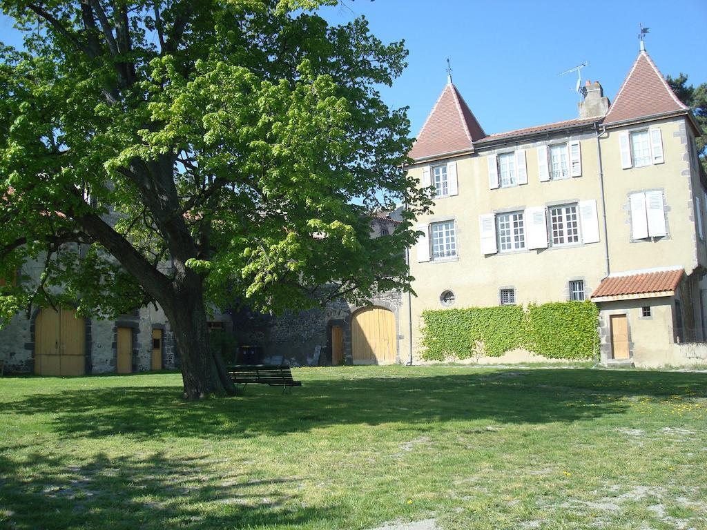 Chateau De Bourrassol Bed & Breakfast Menetrol ห้อง รูปภาพ